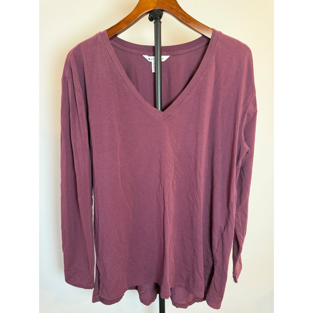 Athleta Womens XL Plum Purple V-Neck Long Sleeve Relaxed Fit T-Shirt Top 0572